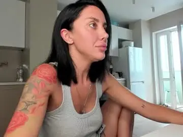 Chaturbate Adult Webcam of sasha_moon77