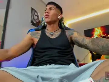 Chaturbate Sex Chat of damian_latinxxx
