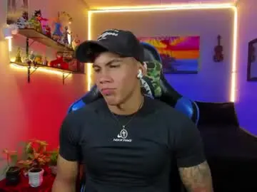 Chaturbate Sex Chat of damian_latinxxx