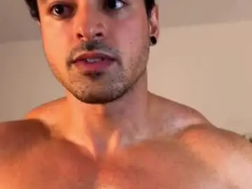 Chaturbate Live Sex Cam of lucasfit24