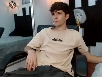 Chaturbate Free Live Porn of trevor_mob