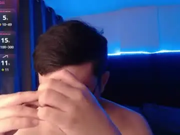 Chaturbate Best live sex cam show of andrewmhilton_