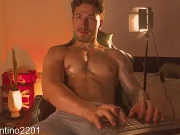 Chaturbate Best live sex cam show of valentino_2201