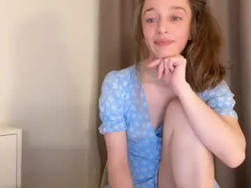 Chaturbate Live Sex Cam of shy_schoolgirl_