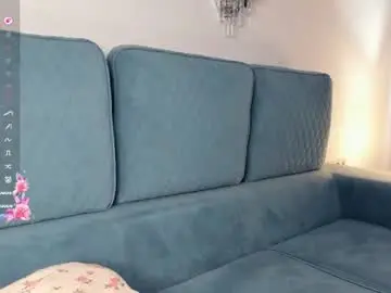 Chaturbate Live Sex Cam of moon_puzzles