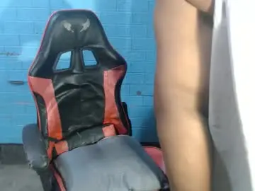 Chaturbate Live Porn of adrianna_chixx
