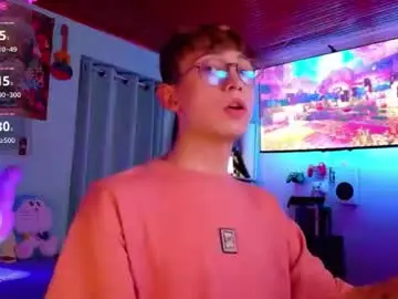Chaturbate Watch Live Sex Cams of chris_blake_