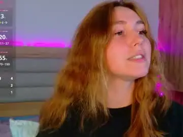 Chaturbate Live Sex Cam of lunaxdolll