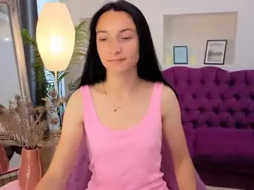 Chaturbate Free Porn Cam of emilygreyy__