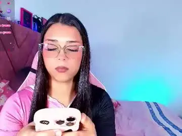 Chaturbate Sex Chat of ely_w1
