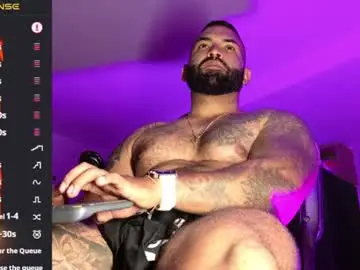 Chaturbate Watch Live Sex Cams of max__prada