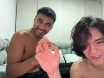 Chaturbate Live Sex Cam of mr_freed