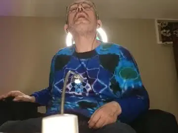 Chaturbate Free Live Porn of curiousbisex22