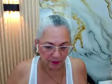 Chaturbate Live Sex Cam of sussy_perez_