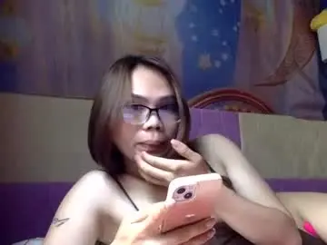 Chaturbate Live Sex Cam of babyfox_26
