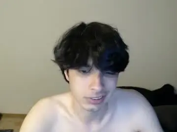 Chaturbate Live Sex Cam of cris_peace