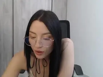 Chaturbate Adult Webcams of divineisis