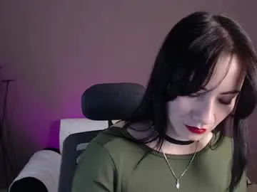 Chaturbate Live Sex Cam of evee_e