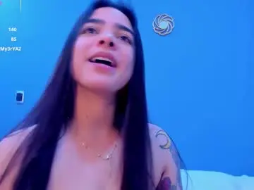 Chaturbate Live Sex Cam of kamilabetancourt