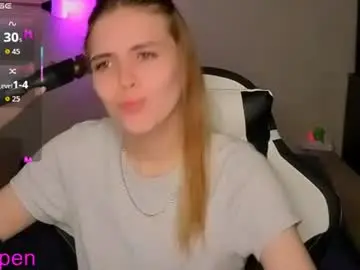 Chaturbate Live Sex Cam of magic_bella