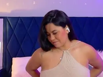 Chaturbate Sex Chat of violet_saunders