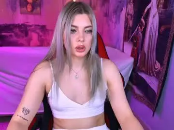 Chaturbate Adult Webcams of hyileyclark