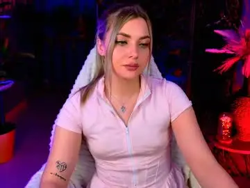 Chaturbate Sex Cam of hyileyclark