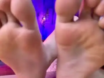 Chaturbate Live Porn of hyileyclark