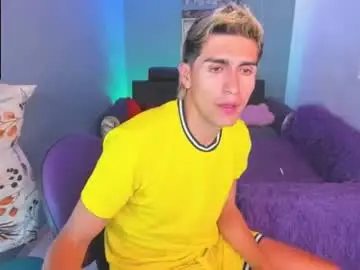 Chaturbate Private Sex Chat of latin_boysxxx_