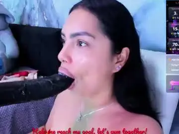 Chaturbate Live Sex Cam of evelinn_belen
