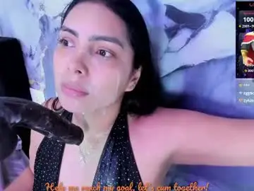 Chaturbate Adult Webcams of evelinn_belen