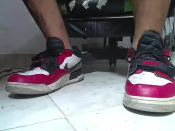 Chaturbate Best Webcam of srfindomfeet_