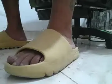 Chaturbate Adult Webcam of srfindomfeet_
