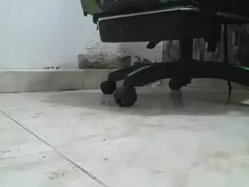 Chaturbate Watch Live Sex Cams of srfindomfeet_