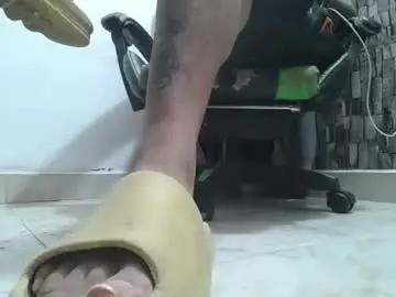 Chaturbate Adult Webcam of srfindomfeet_