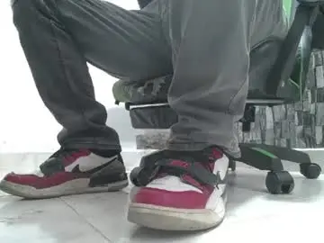Chaturbate Adult Webcams of srfindomfeet_