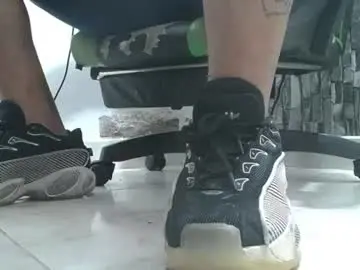 Chaturbate Free Live Porn of srfindomfeet_