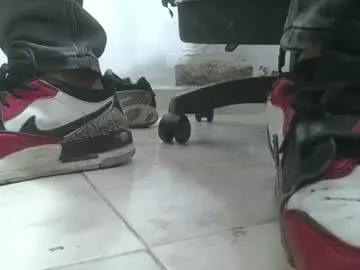 Chaturbate Private Sex Chat of srfindomfeet_