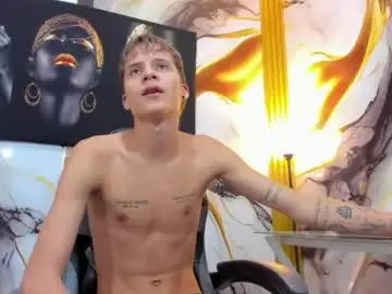 Chaturbate Live Sex Cam of mono_blonde