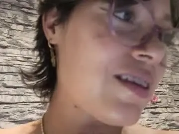 Chaturbate Live Sex Cam of qadeshoficial