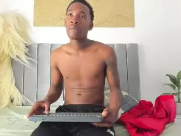 Chaturbate Live Sex Cam of derek_s3