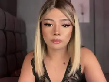 Chaturbate Live Sex Cam of trexie_fucks15