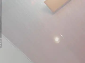 Chaturbate Free Live Porn of amber_kiss_