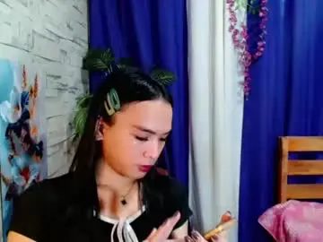 Chaturbate Live Sex Cam of marishkafoxx