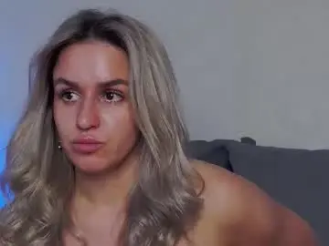 Chaturbate Free Live Porn of foxy_kimmi