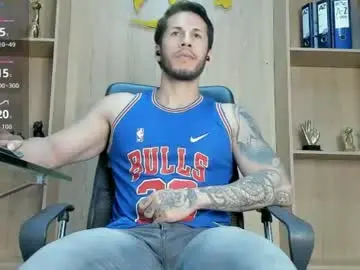 Chaturbate Best live sex cam show of george_diesell_