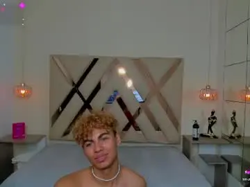 Chaturbate Live Sex of anyelotwink