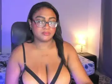 Chaturbate Best live sex cam show of ebony__queen2