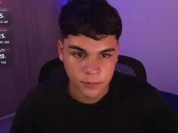 Chaturbate Best live sex cam show of eithan_jonnes