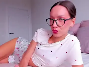 Chaturbate Live Sex of awgustina_sweetheart22